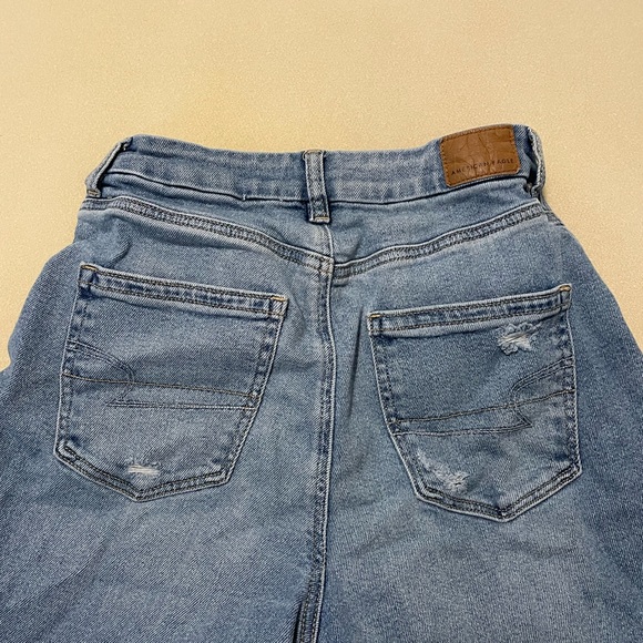 American Eagle Curvy Stretch Ripped Mom Jeans (Short Length) - Picture 7 of 8